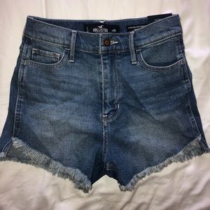 Hollister Ultra High Rise denim shorts NEW/TAGS